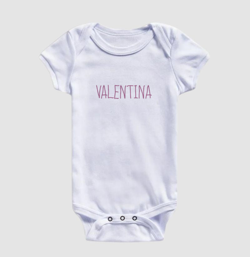 Body minimalista com nome da criança personalizado